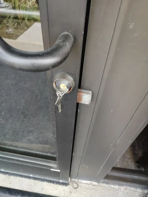 Professional Door Lock and Handle Installation