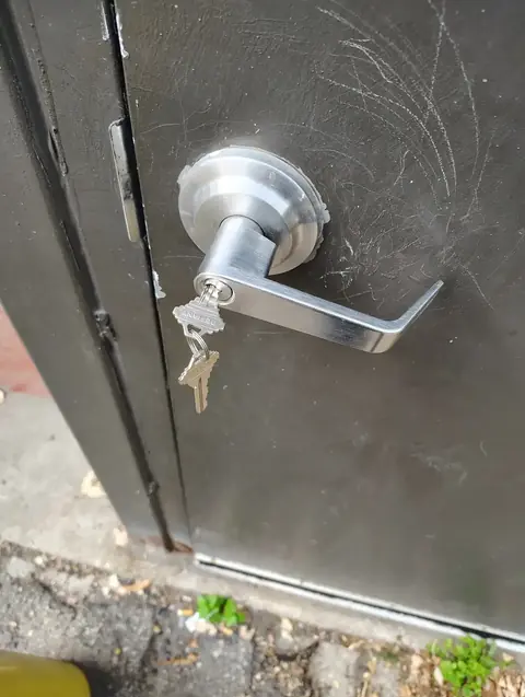 Professional Door Lock and Handle Installation