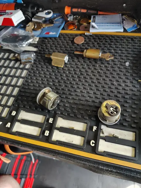 EZ Locksmith Mobile Unit and Equipment