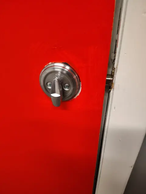 High Security Padlock and Deadbolt Service