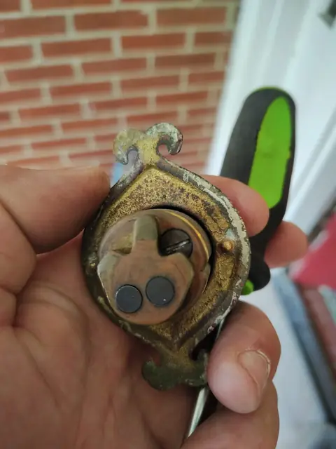 High Security Padlock and Deadbolt Service